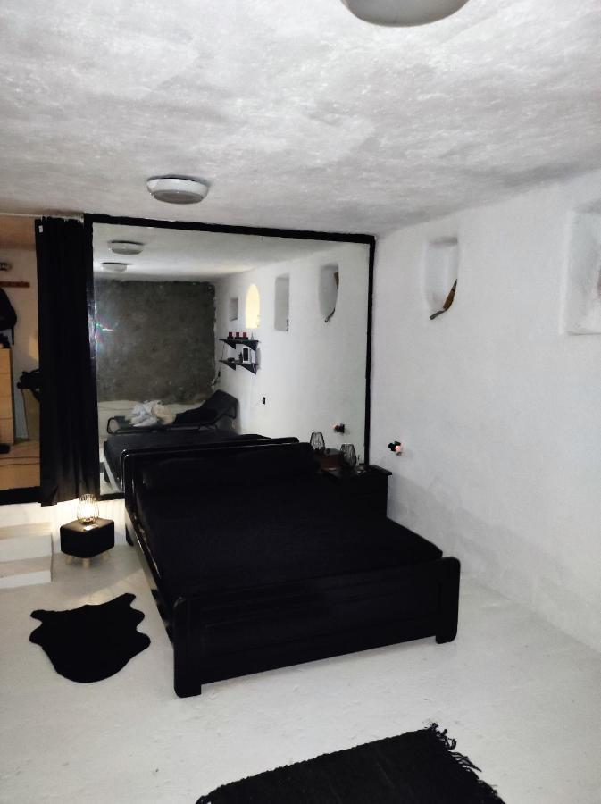 Pyrgi Artemis Place Mykonos Town Exterior photo