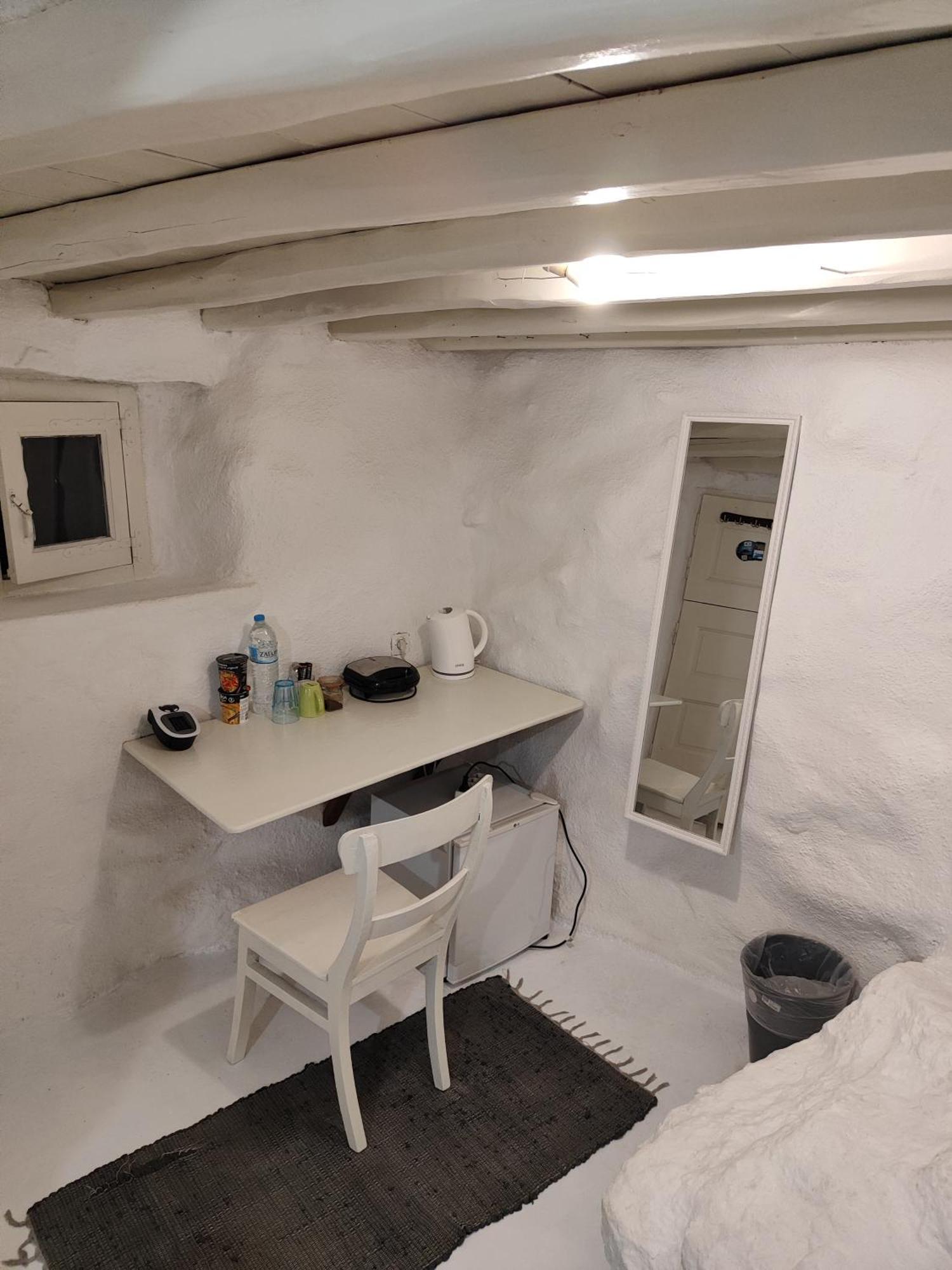 Pyrgi Artemis Place Mykonos Town Exterior photo