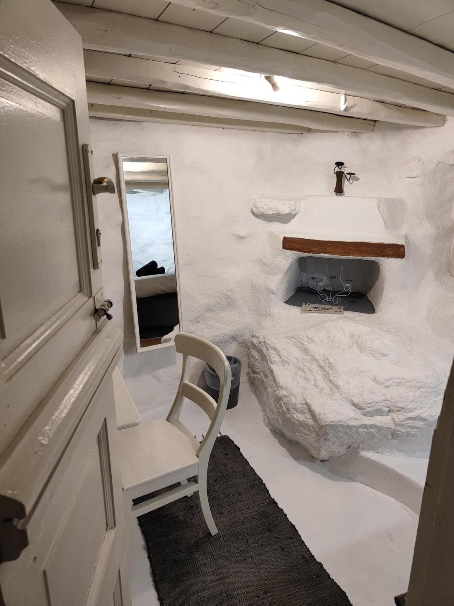 Pyrgi Artemis Place Mykonos Town Exterior photo